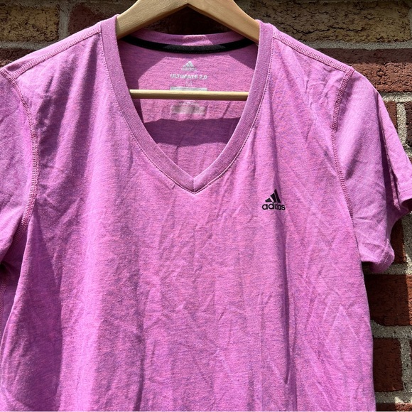 Adidas Ultimate 2.0 V Neck T Shirt Pink Womens Size Medium Short Sleeve Tee - Picture 2 of 7